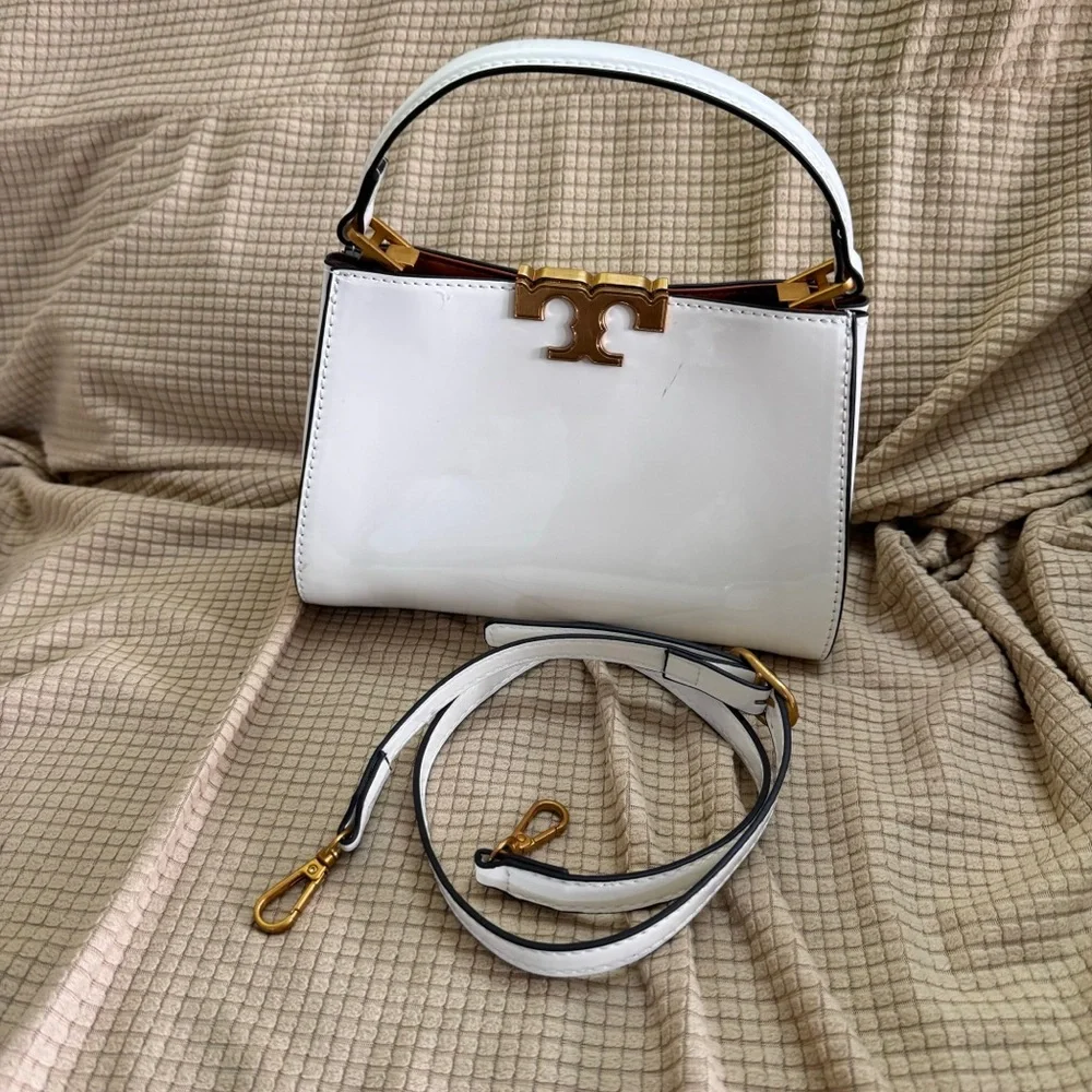 Tory Burch White Shoulder Bag with Gold Details